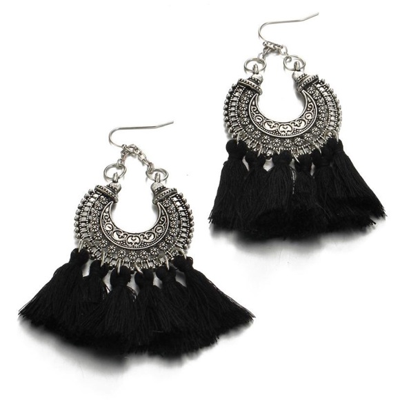 *LAST PAIR* Boho Tassel Drop Earrings - Picture 2 of 2